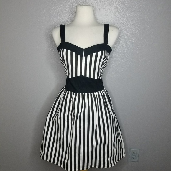 Switchblade Stiletto Dresses & Skirts - Switchblade Stiletto